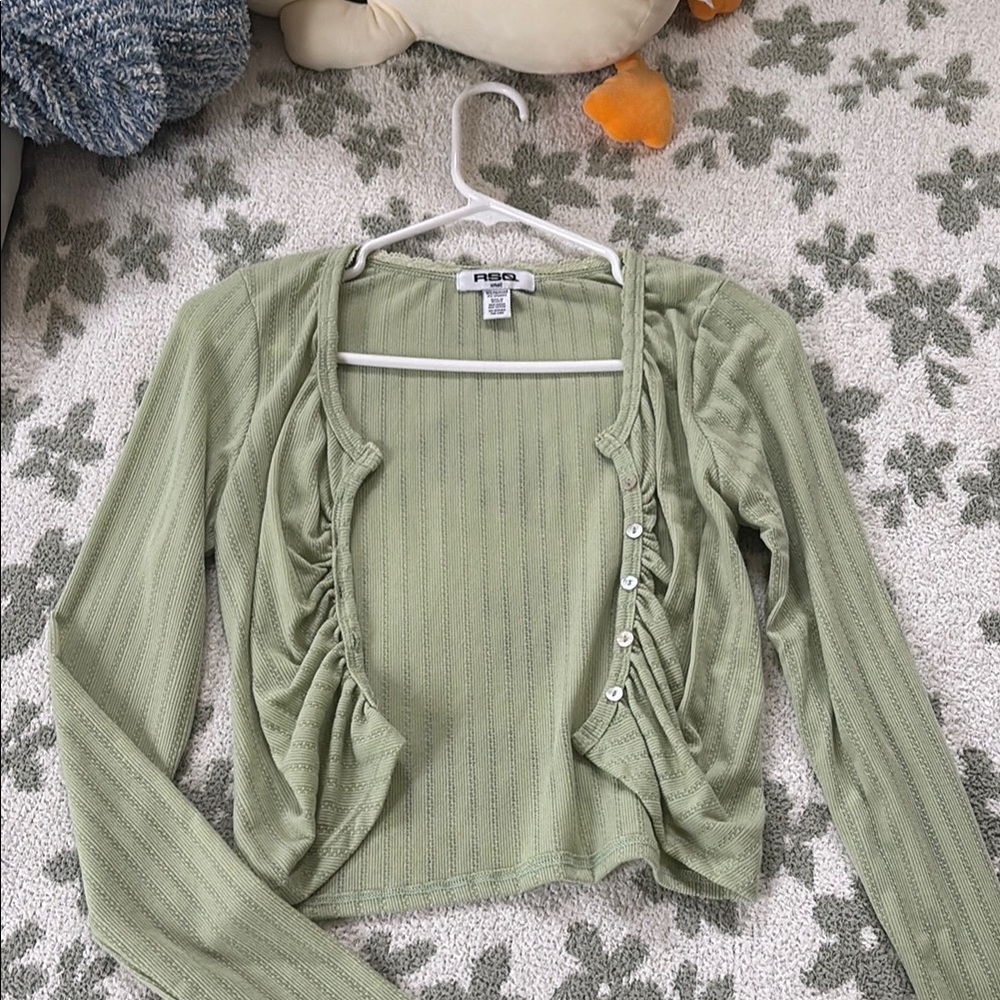 Green Long Sleeve Ruched Blouse with Ribbed Detailing